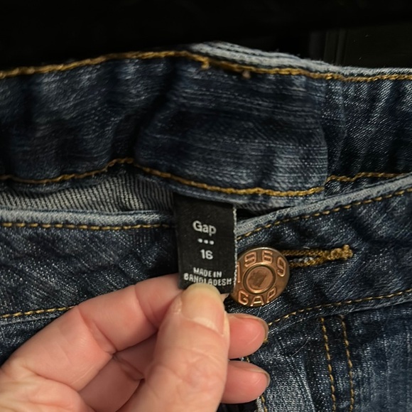 GAP Blue Jean Shorts Relaxed Fit Casual Wear - Picture 2 of 3